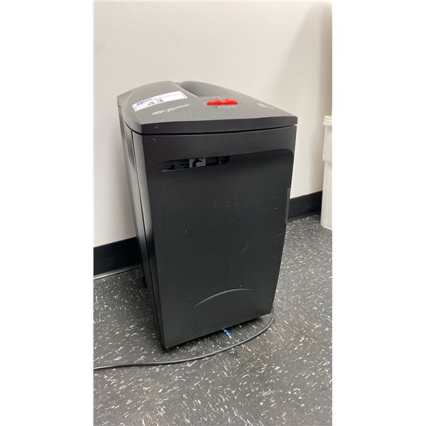 SHREDMASTER 955X PAPER SHREDDER