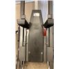 Image 3 : NORTHERN LIGHTS LEG/SQUAT MACHINE