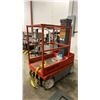 Image 3 : SKYJACK ORANGE 500LB CAPACITY ELECTRICAL VERTICAL MAST LIFT