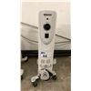 Image 2 : THERMOSTAT MOBILE ELECTRIC OIL HEATER *BASE NEEDS TO BE REATTACHED*