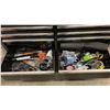 Image 4 : HUSKY BLACK WOOD TOP MOBILE TOOL CHEST WITH ASSORTED CONTENTS APPROX 52"L X 18"D X 37"H *HAS KEYS*