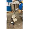 Image 2 : COMMERCIAL LIQUID FILLING MACHINE