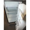 Image 2 : Danby Mini Fridge