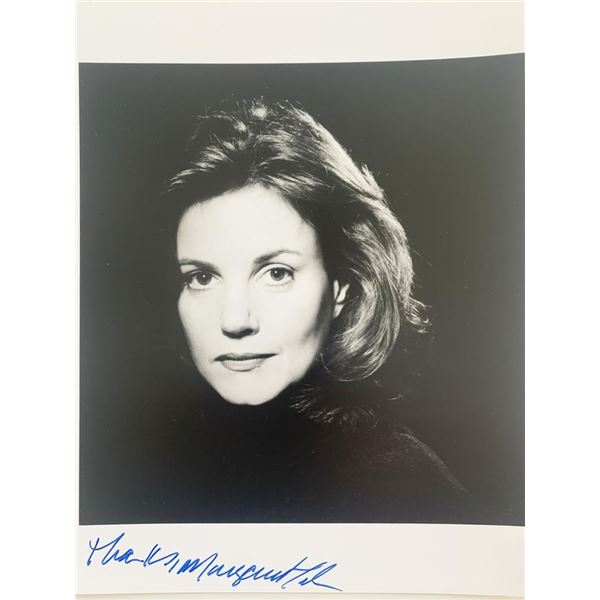 Independence Day Margaret Colin signed photo