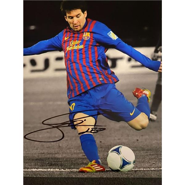 Lionel Messi signed photo