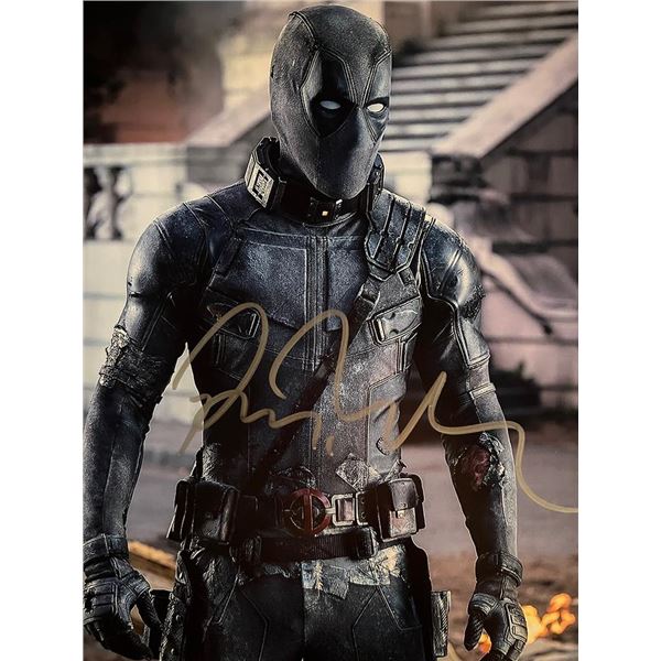 Deadpool Ryan Reynolds signed photo