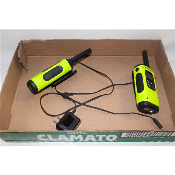 MOTOROLA WALKI TALKIES WITH CHARGER