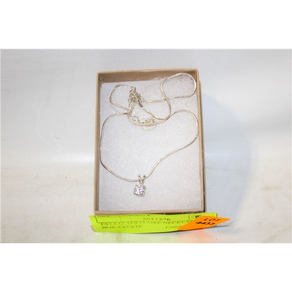 ESTATE SOLITAIRE NECKLACE IN BOX-ESTATE