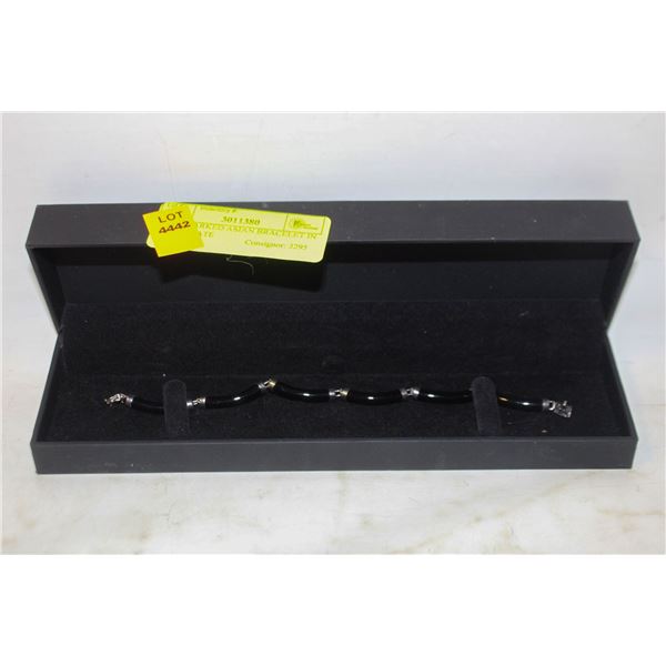 HALLMARKED ASIAN BRACELET IN BOX-ESTATE