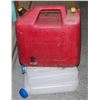 Image 1 : 3 FUEL CANS