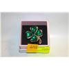 Image 1 : NEW GREEN 4 LEAF CLOVER BROOCH 0.9”X1.29