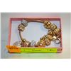 Image 1 : NEW CHARM BRACELET GOLDTONED &