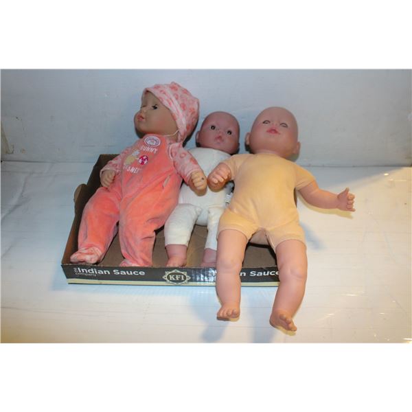 COLLECTION OF 3 BABIES