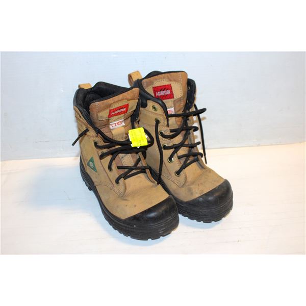 LADIES SIZE 6 DAKOTA STEEL TOE WORK BOOTS
