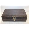 Image 1 : BOMBAY CO. CROCODILE LEATHER CUFFLINK BOX