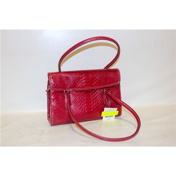 LIZ CLAIBORNE HANDBAG- NEW WITH TAGS