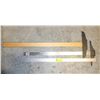 Image 1 : 2 DRAWING DRAFTING T SQUARES PLUS LONG METAL
