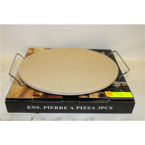 PIZZA STONE & STAND- 13"- NEW IN BOX