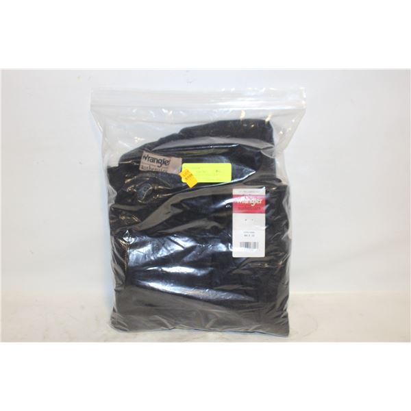 NEW WRANGLER AUTHENTICS BLACK JEANS, SZ. 44 X 30