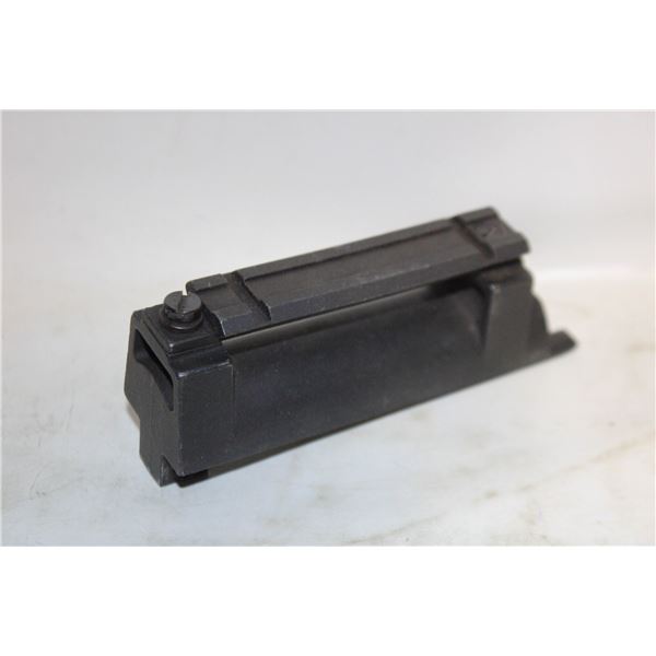 RIFLE METAL SCOPE MOUNT BLACK IN COLOUR