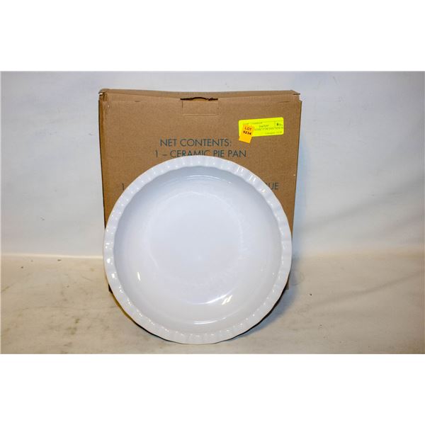 AVON CERAMIC 9" PIE PAN- NEW IN BOX