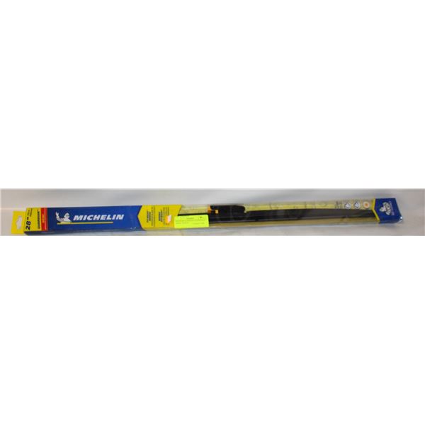 MICHELIN GUARDIAN WINDSHIELD WIPER, 28 INCH