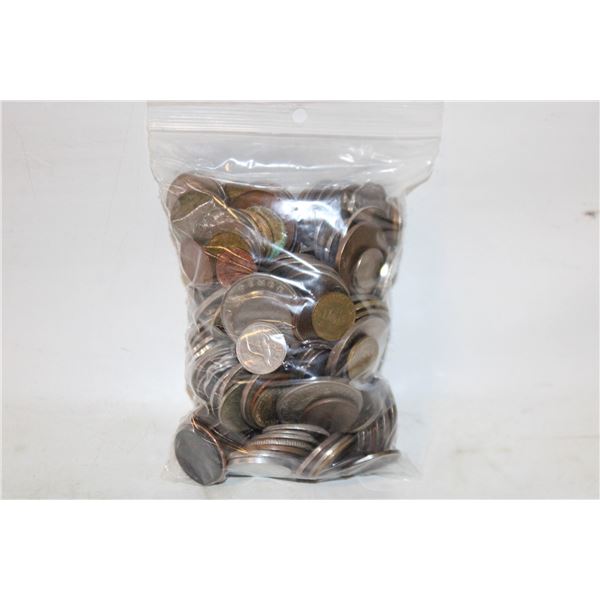 OVER 2.5 POUNDS OF VARIOUS WORLD COINS IN BAG