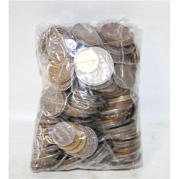OVER 2.5 POUNDS OF VARIOUS WORLD COINS IN BAG