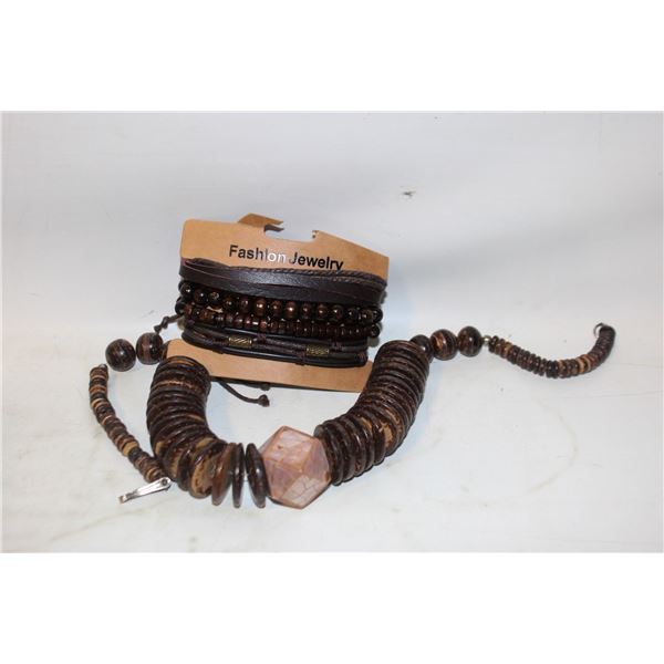 VINTAGE COCONUT SHELL BEADED NECKLACE