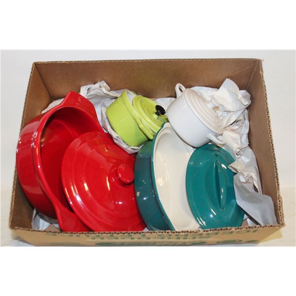 STONEWARE COCOTTE LIDDED DISHES LOT