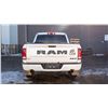 Image 6 : BAILIFF SEIZED: 2023 DODGE RAM 1500 CLASSIC HEMI 5