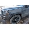 Image 15 : BAILIFF SEIZED: 2020 JEEP GRAND CHEROKEE LAREDO 4D