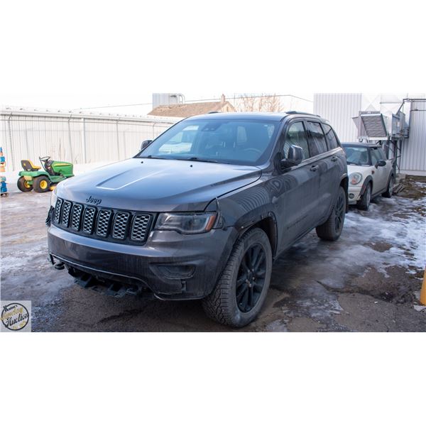 BAILIFF SEIZED: 2020 JEEP GRAND CHEROKEE LAREDO 4D