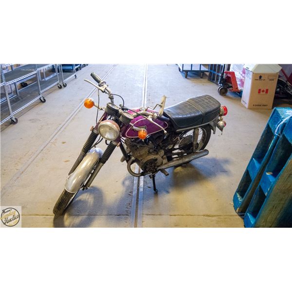 REPO: 1971 YAMAHA CS3E MOTORCYCLE 2 STROKE PARALLE
