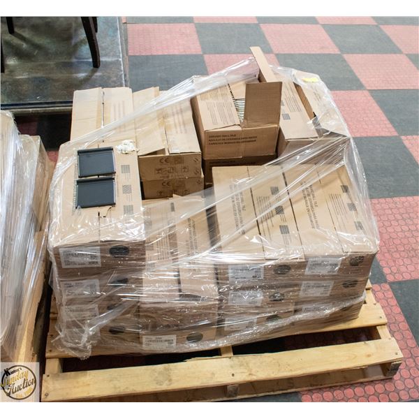 PALLET OF CERAMIC TILE CONTAINING 336 PC COLOR