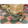 Image 1 : HUSQVARNA GAS LAWNMOWER WITH BAG