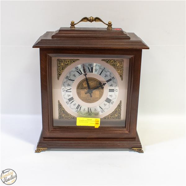 WORKING BULOVA CHIMING MANTLE CLOCK