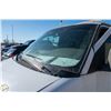 Image 15 : TOW YARD SEIZURE: 2002 CHEVROLET EXPRESS CARGO VAN
