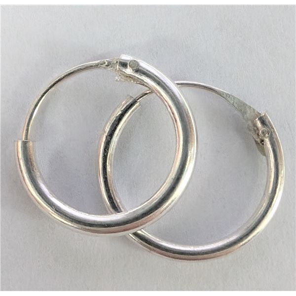 SILVER 2 SMALL HOOP EARRINGS