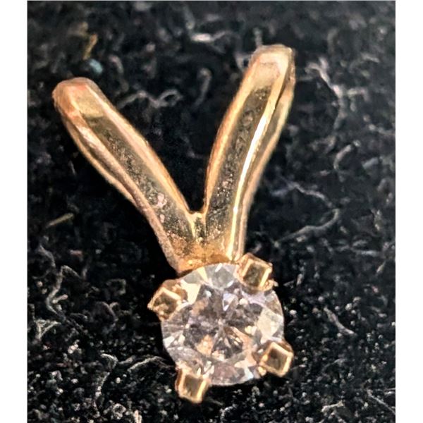 14K LAB DIAMOND (0.05CT) PENDANT