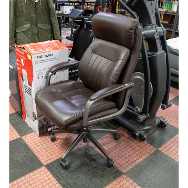 LAY-Z-BOY HYDRAULIC LIFT OFFICE CHAIR