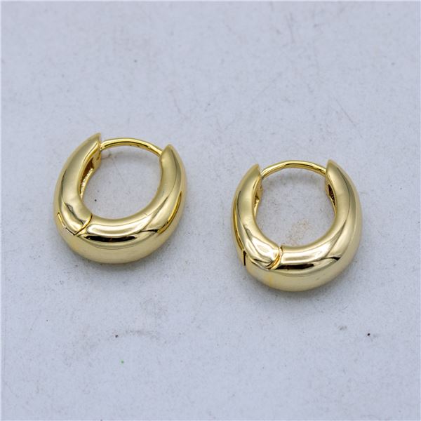PAIR OF GOLD PLATED SILVER 925 EARRINGS