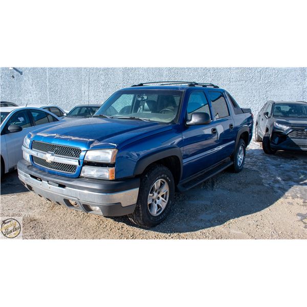 TOW YARD SEIZURE: 2004 CHEVROLET AVALANCHE PICK UP
