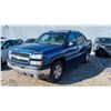 Image 1 : TOW YARD SEIZURE: 2004 CHEVROLET AVALANCHE PICK UP
