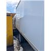 Image 7 : OFFSITE: 2001 FORD F-450 CUBE VAN