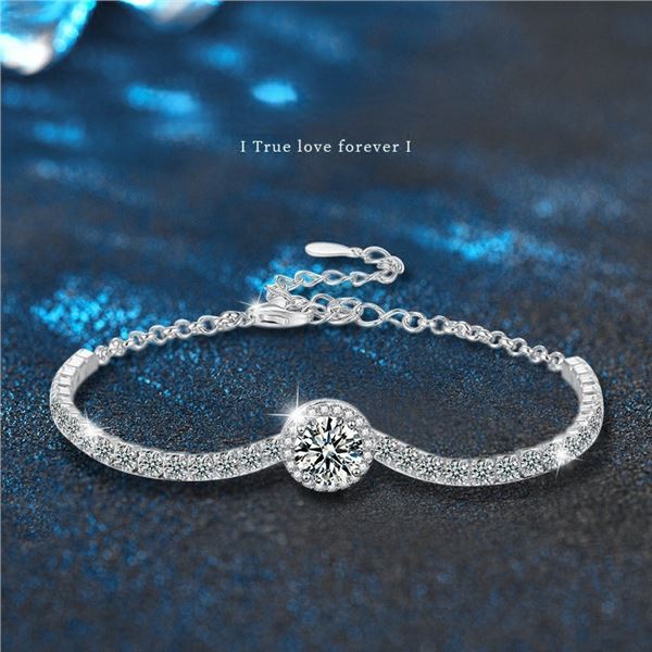 1 CT GRA CERTIFIED ROUND BRILLIANT MOISSANITE