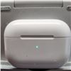 Image 2 : APPLE AIRPODS PRO 2ND GEN