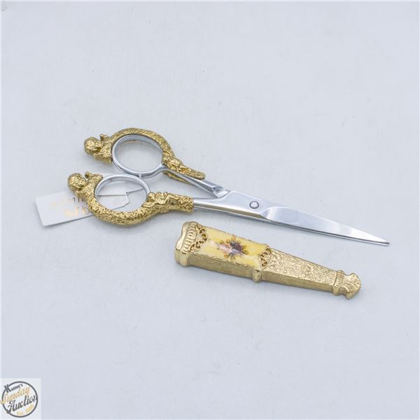 "1928 BOUTIQUE" PINK AND PURPLE MOTIF DECORATIVE