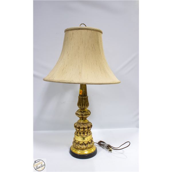 VINTAGE BRASS LAMP WITH LARGE PARLOR STYLE SHADE