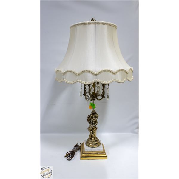 VINTAGE CHERUB BRASS TABLE LAMPS WITH TEAR DROP